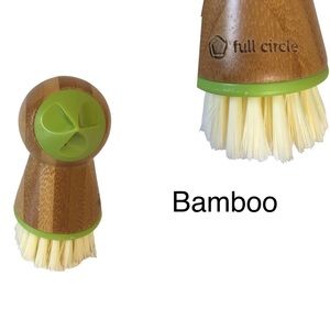 Bamboo dish brush scrubber by Full circle